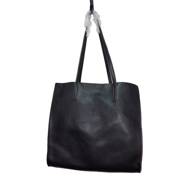 Tahari NWT Pebbled Shoulder Bag Wristlet Black Travel Tote Structured Elegant - Picture 2 of 14